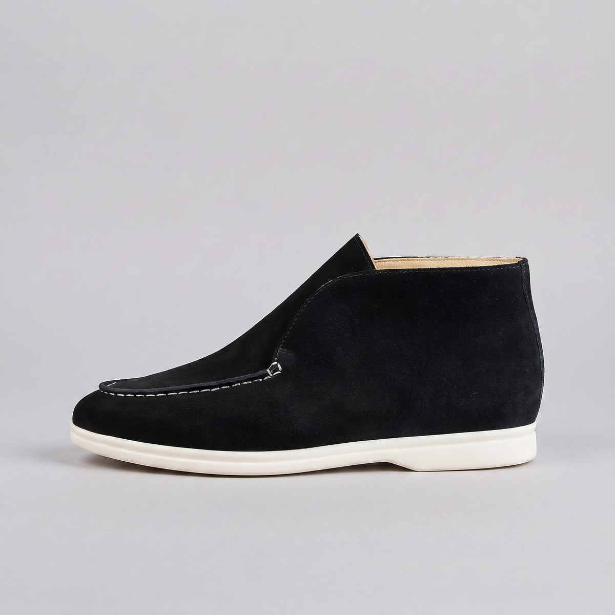 Mocassins Alston de Cano Alto – Estilo e Conforto a Cada Passo