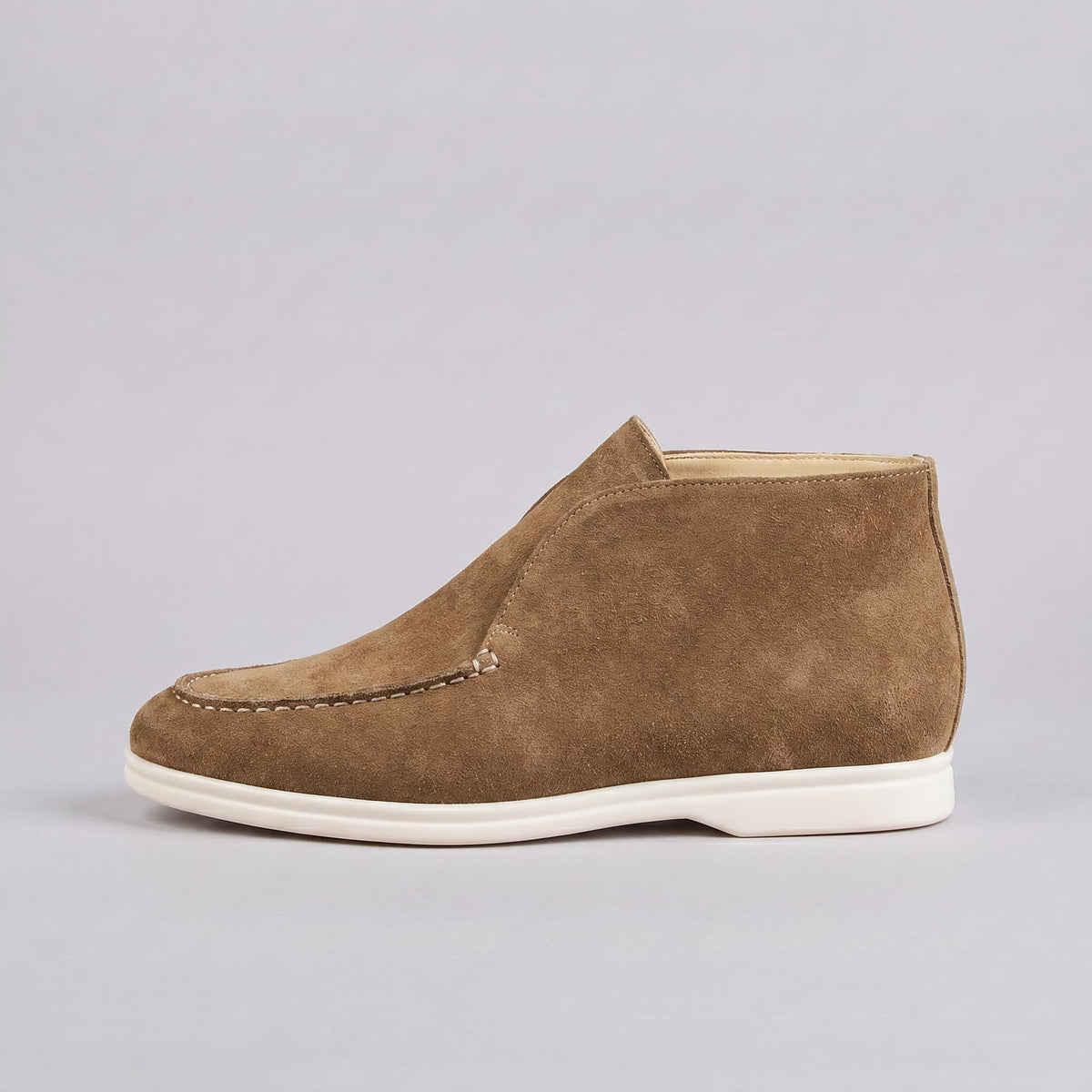 Mocassins Alston de Cano Alto – Estilo e Conforto a Cada Passo