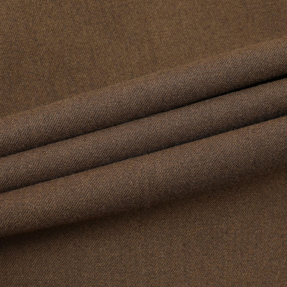 Calça Elegante com Pregas Portonovo