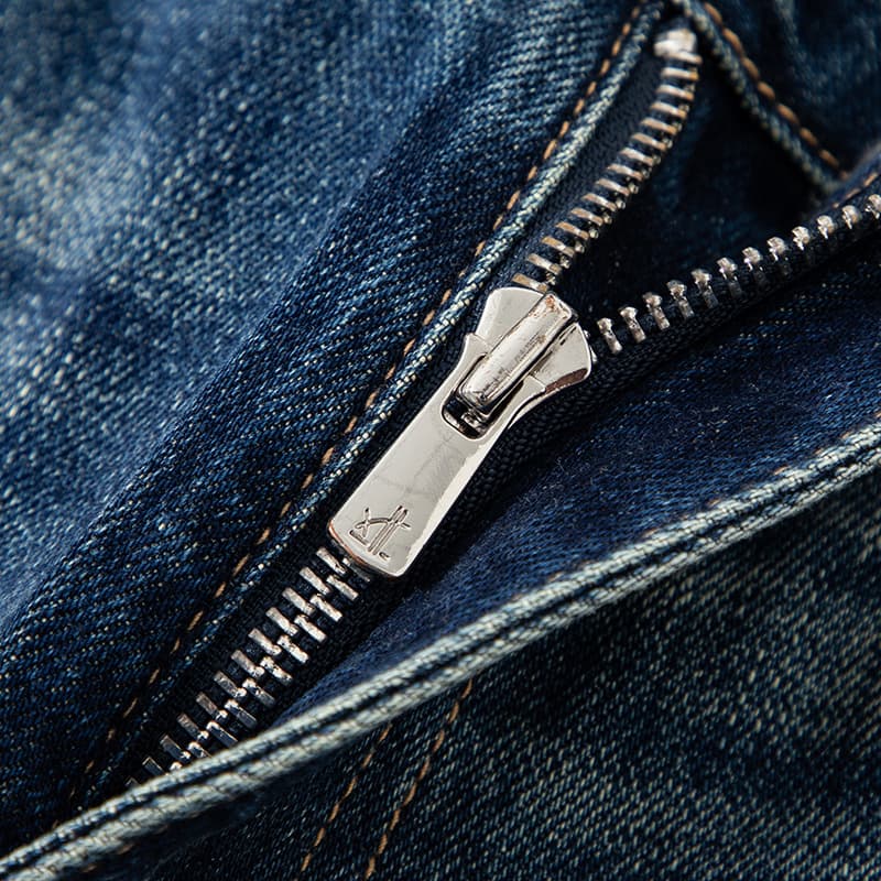 Calça Jeans Clássica de Corte Reto Salerno