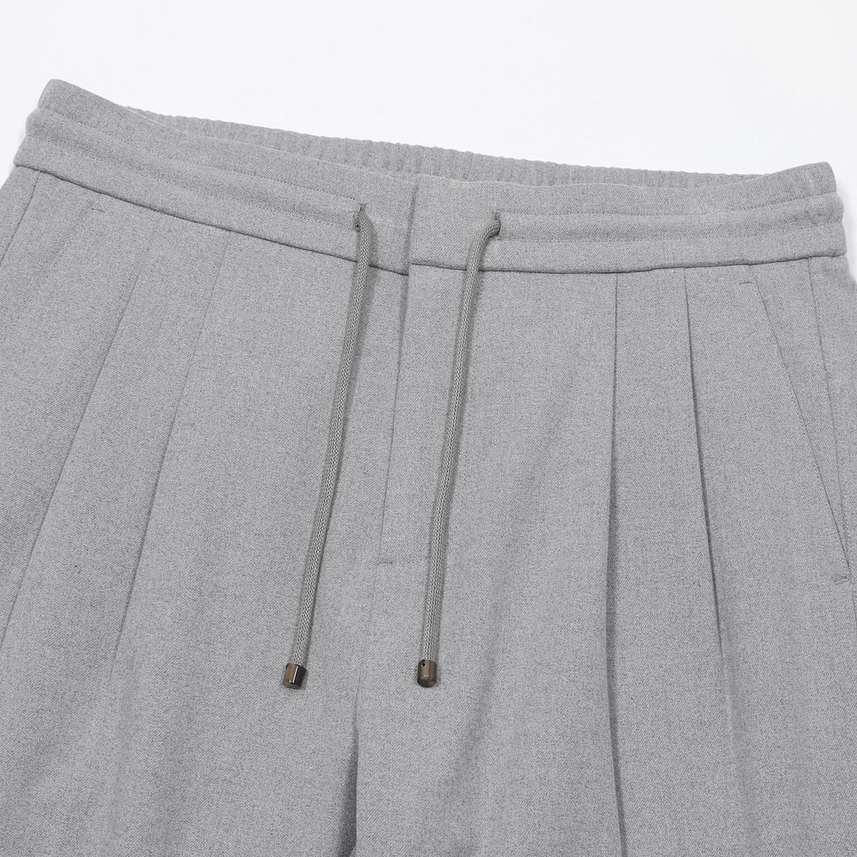 Calça Elegante com Pregas Portonovo