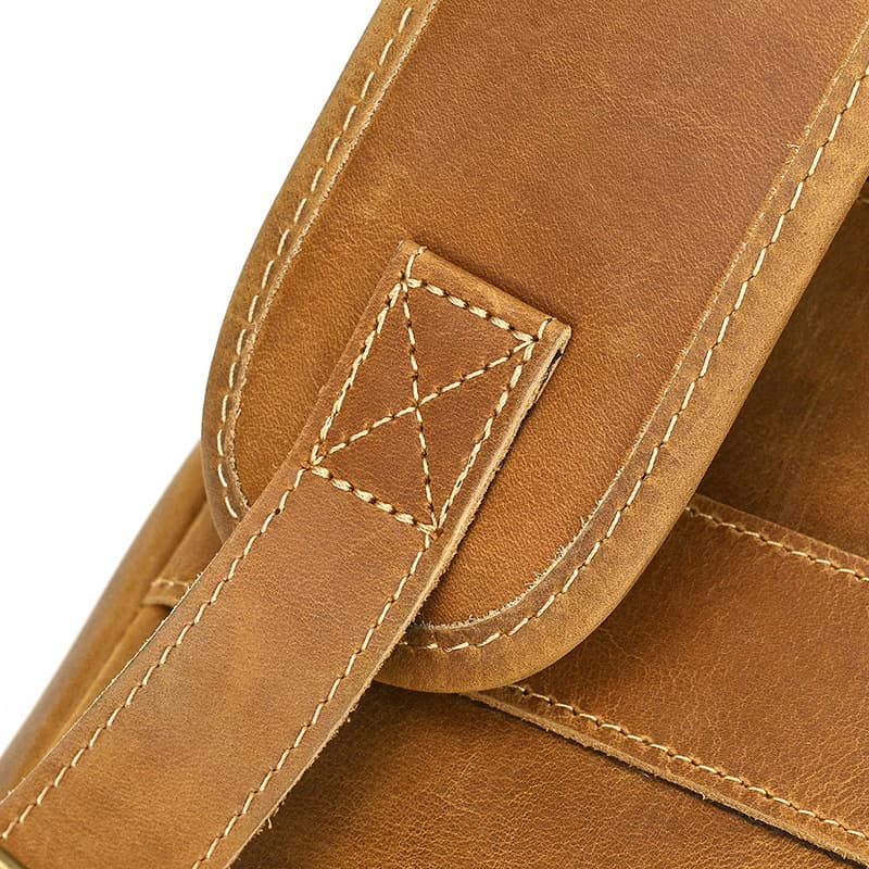 Mochila Premium para Notebook em Couro Radnor
