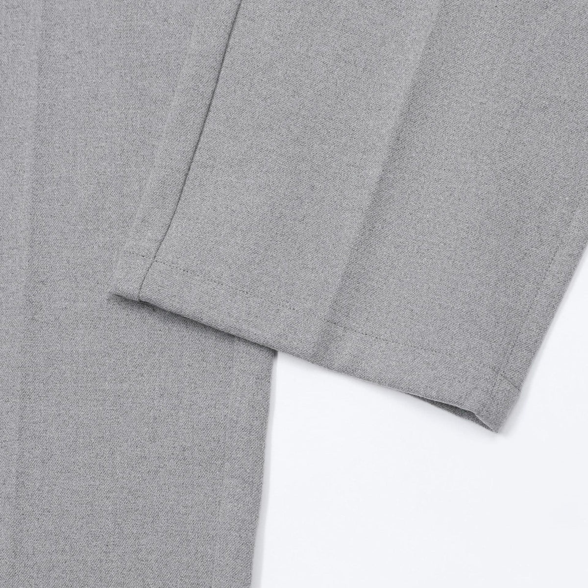 Calça Elegante com Pregas Portonovo