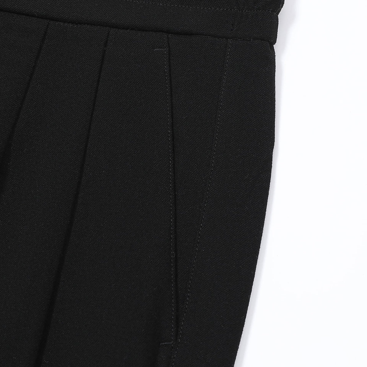 Calça Elegante com Pregas Portonovo