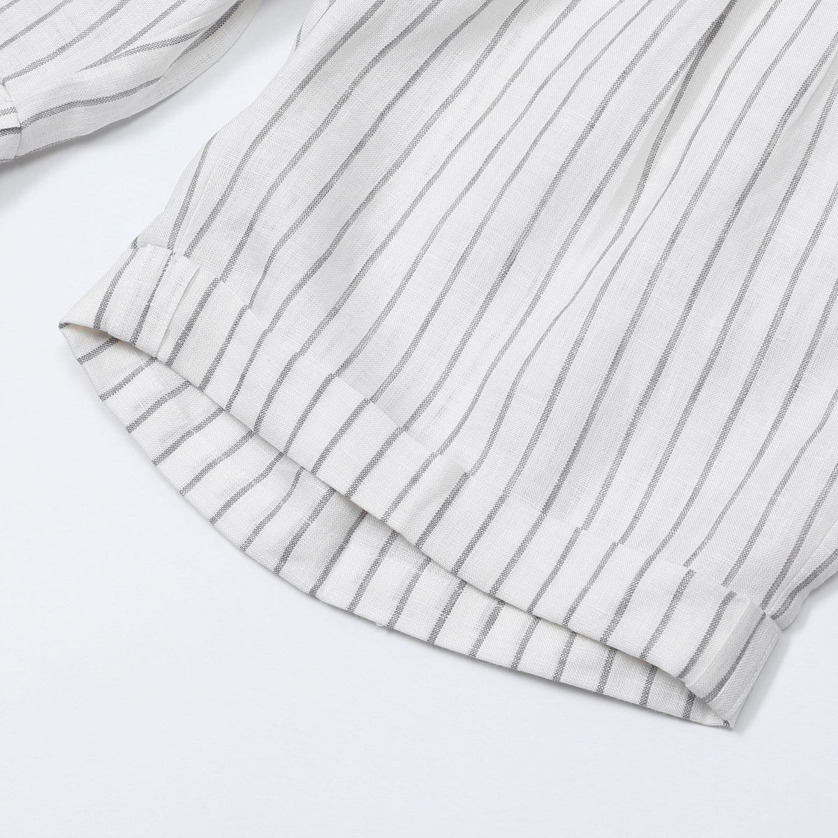 Shorts de Linho Tropea – Elegância sem Esforço e Conforto Leve para Todas as Ocasiões de Verão