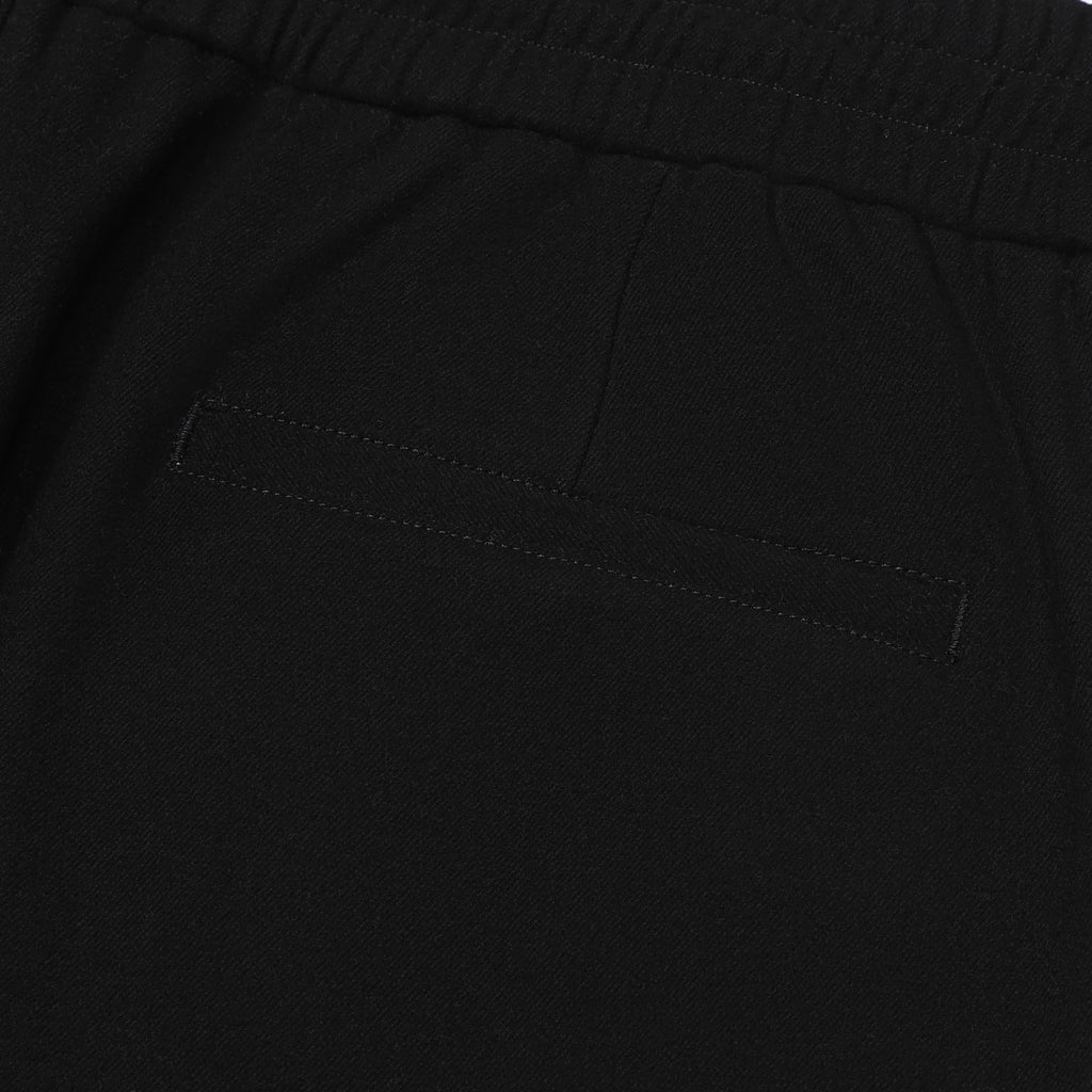 Calça Elegante com Pregas Portonovo