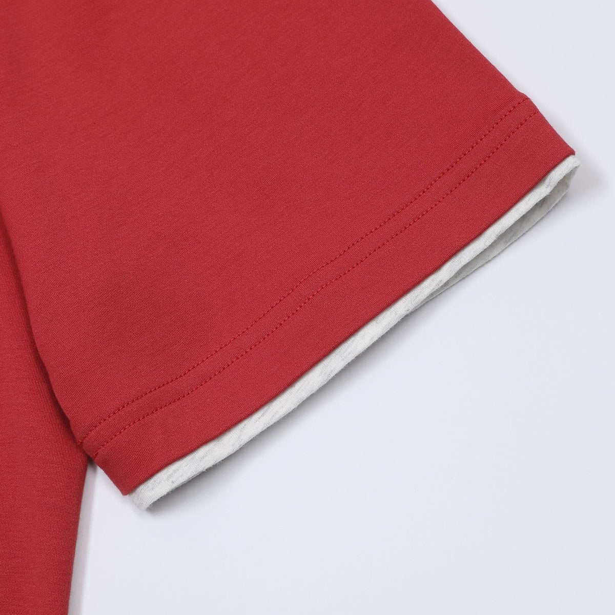 Camiseta com Estilo Sobreposto Lerici
