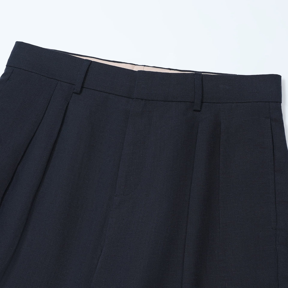Shorts de Linho Deia – Essencial Leve e Respirável para o Verão