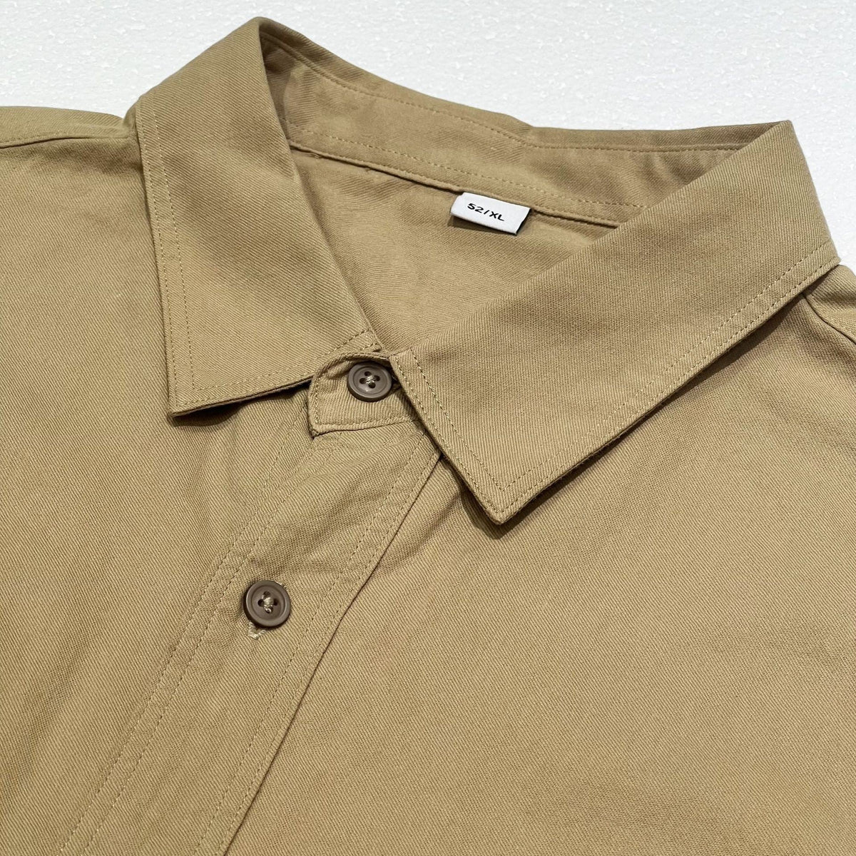 Camisa Brookstone de caimento folgado com botões