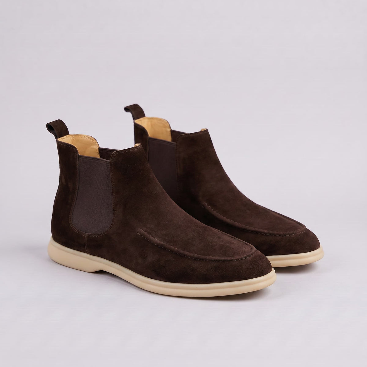 Botas Chelsea Ellery Premium em Camurça
