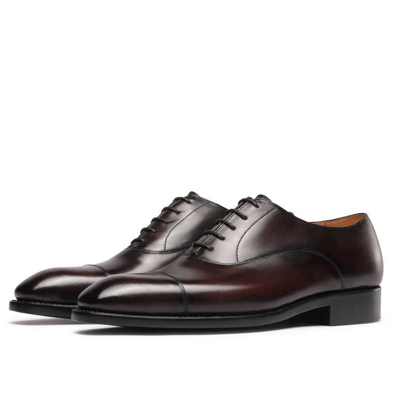 Sapatos Oxford Clássicos de Couro Harrington