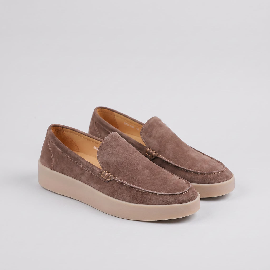 Mocassins de Camurça Forte – Conforto Luxuoso e Estilo Atemporal