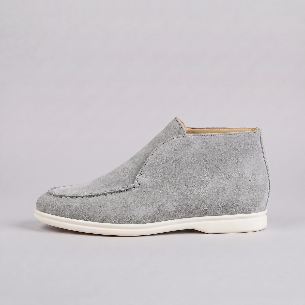 Mocassins Alston de Cano Alto – Estilo e Conforto a Cada Passo