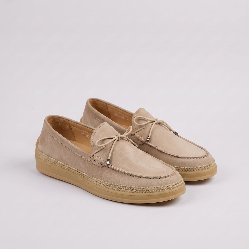 Mocassim Praiano Premium de Camurça com Laço – Sapato Slip-on Elegante