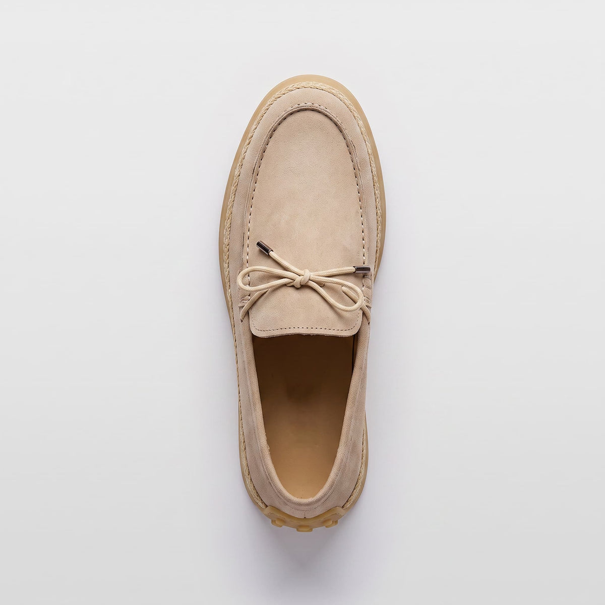 Mocassim Praiano Premium de Camurça com Laço – Sapato Slip-on Elegante