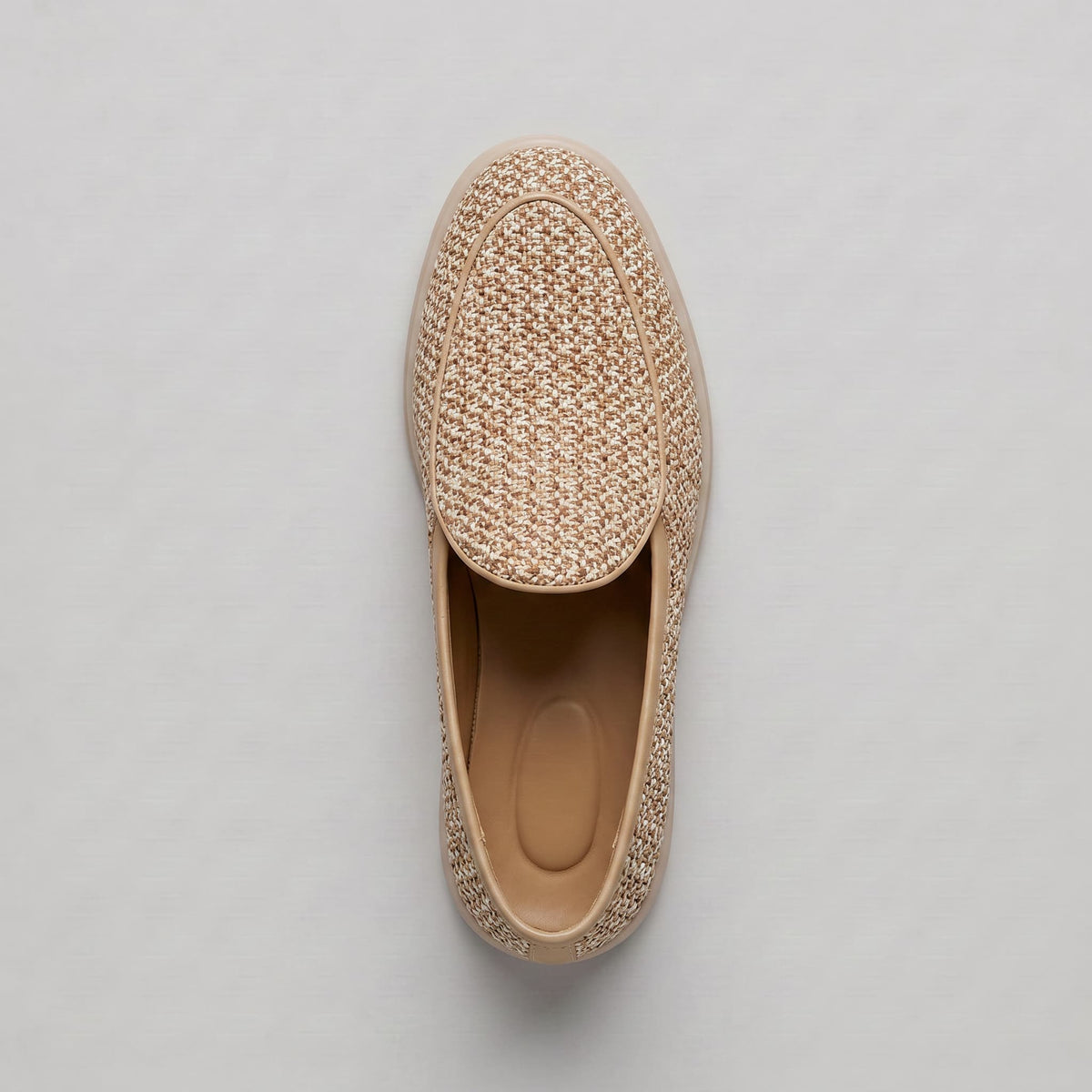 Mocassins Slip-On Bosa em Tela Trançada – Conforto Elegante e Respirável