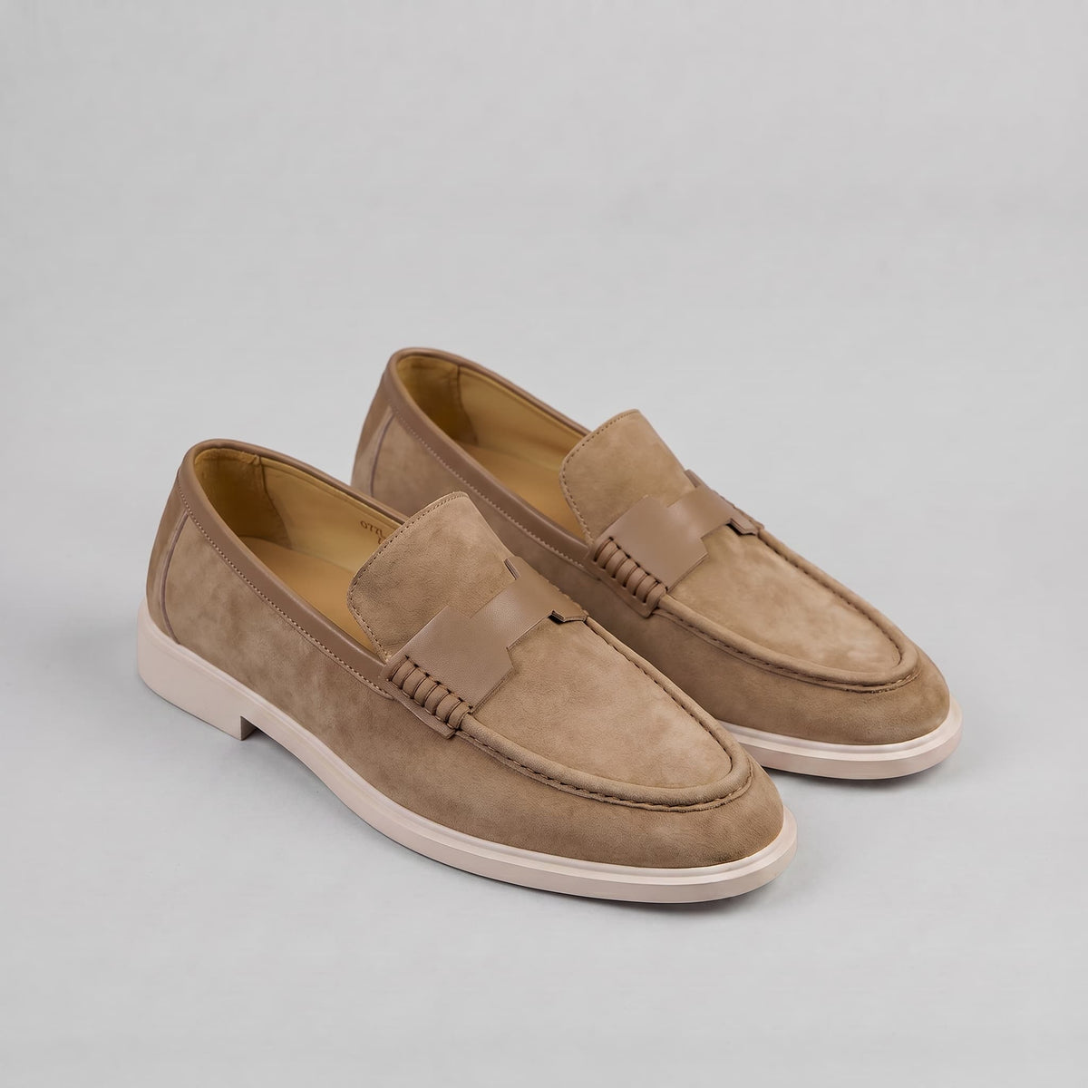 Mocassins Penny Clássicos Brewood em Nobuck