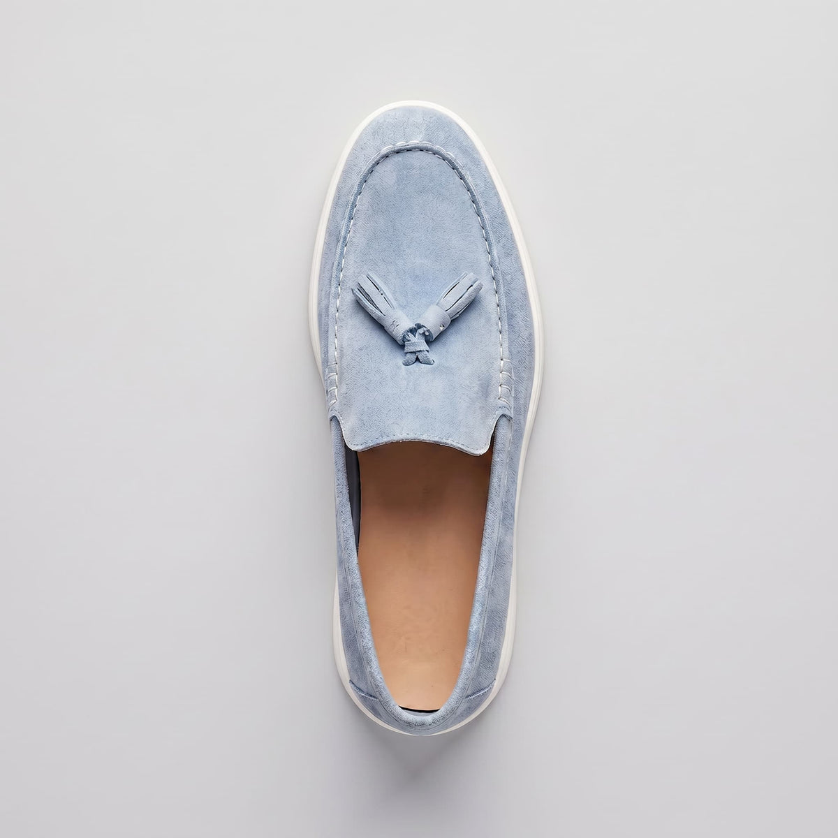 Mocassins de Camurça Capri – Conforto Atemporal e Estilo Sofisticado