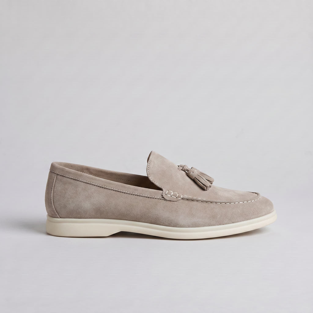Mocassins de Camurça Capri – Conforto Atemporal e Estilo Sofisticado