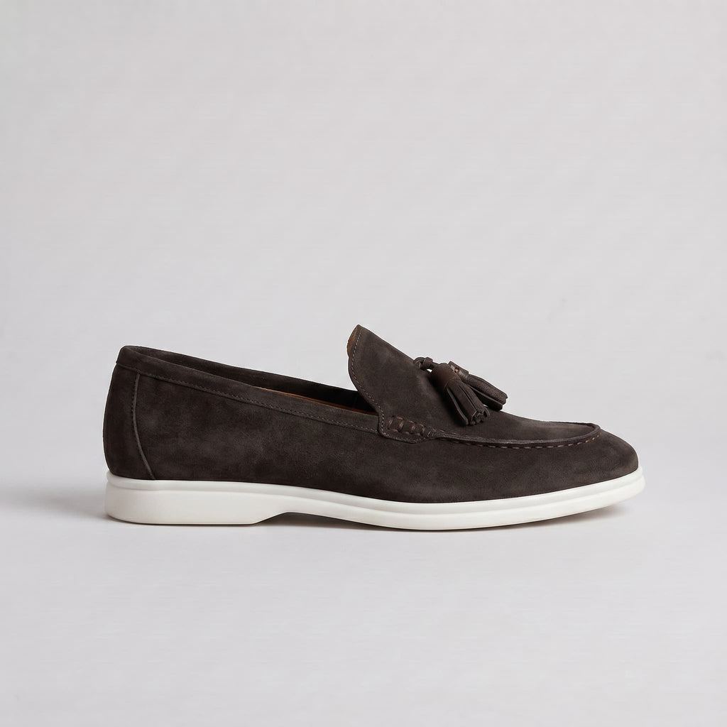Mocassins de Camurça Capri – Conforto Atemporal e Estilo Sofisticado