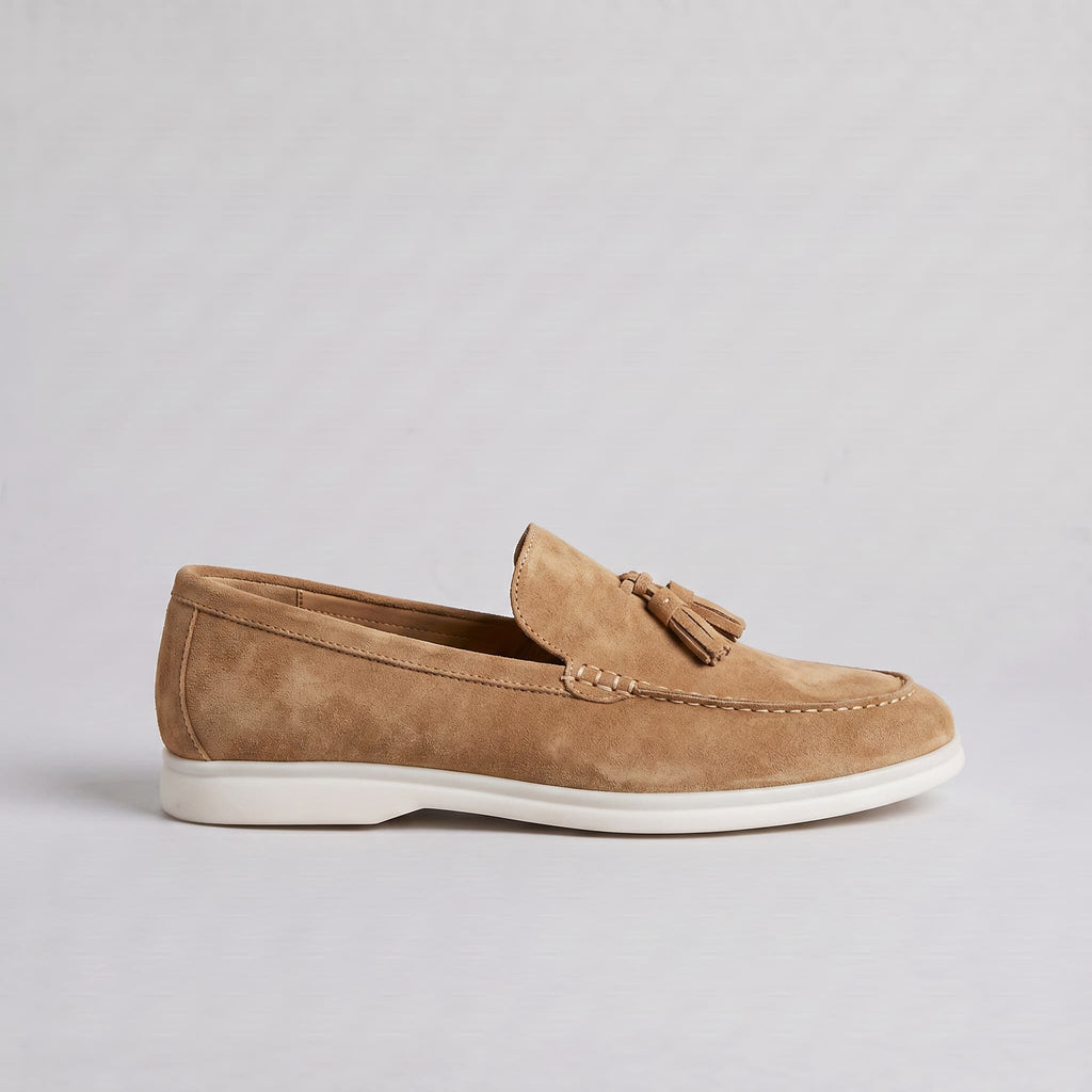 Mocassins de Camurça Capri – Conforto Atemporal e Estilo Sofisticado